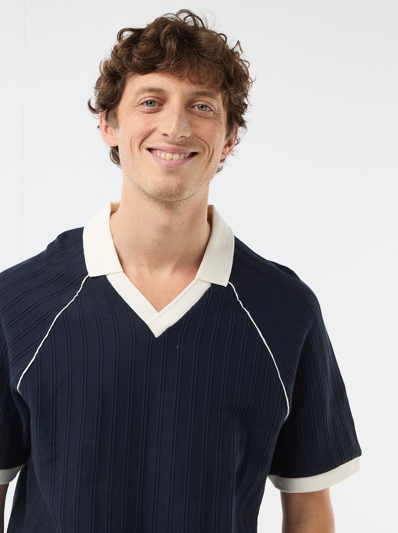 Polo en matière fantaisie col polo sans boutons Bleu - Kiabi