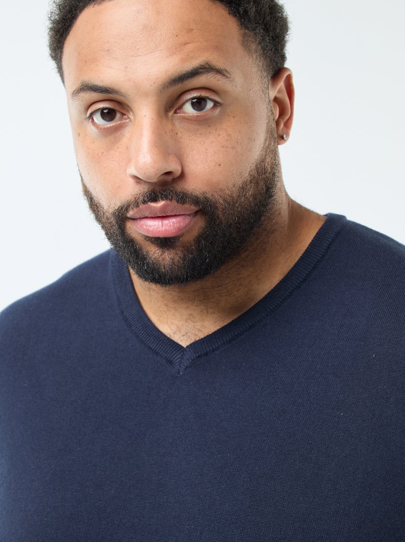 Pull col V en maille fine jauge Bleu marine - Kiabi