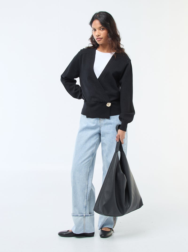 Pull effet gilet cache-coeur avec bouton doré Noir - Kiabi