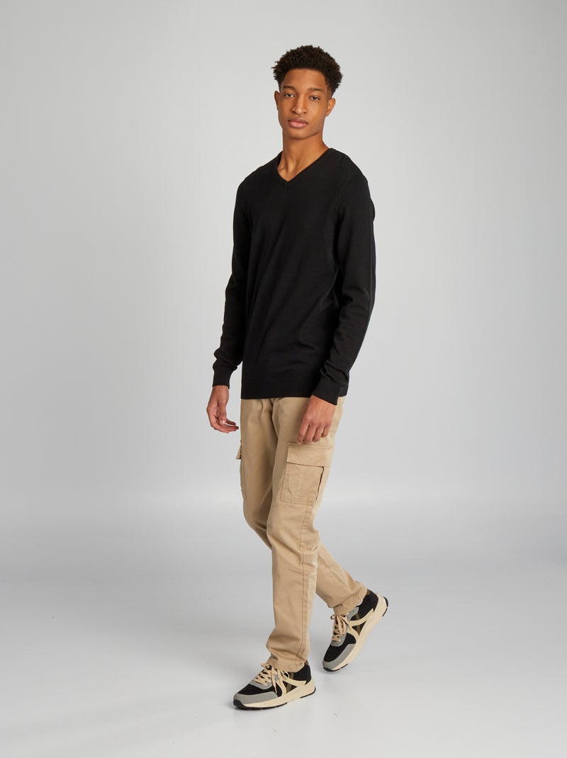 Pull en maille à col V + d'1m90 Noir - Kiabi