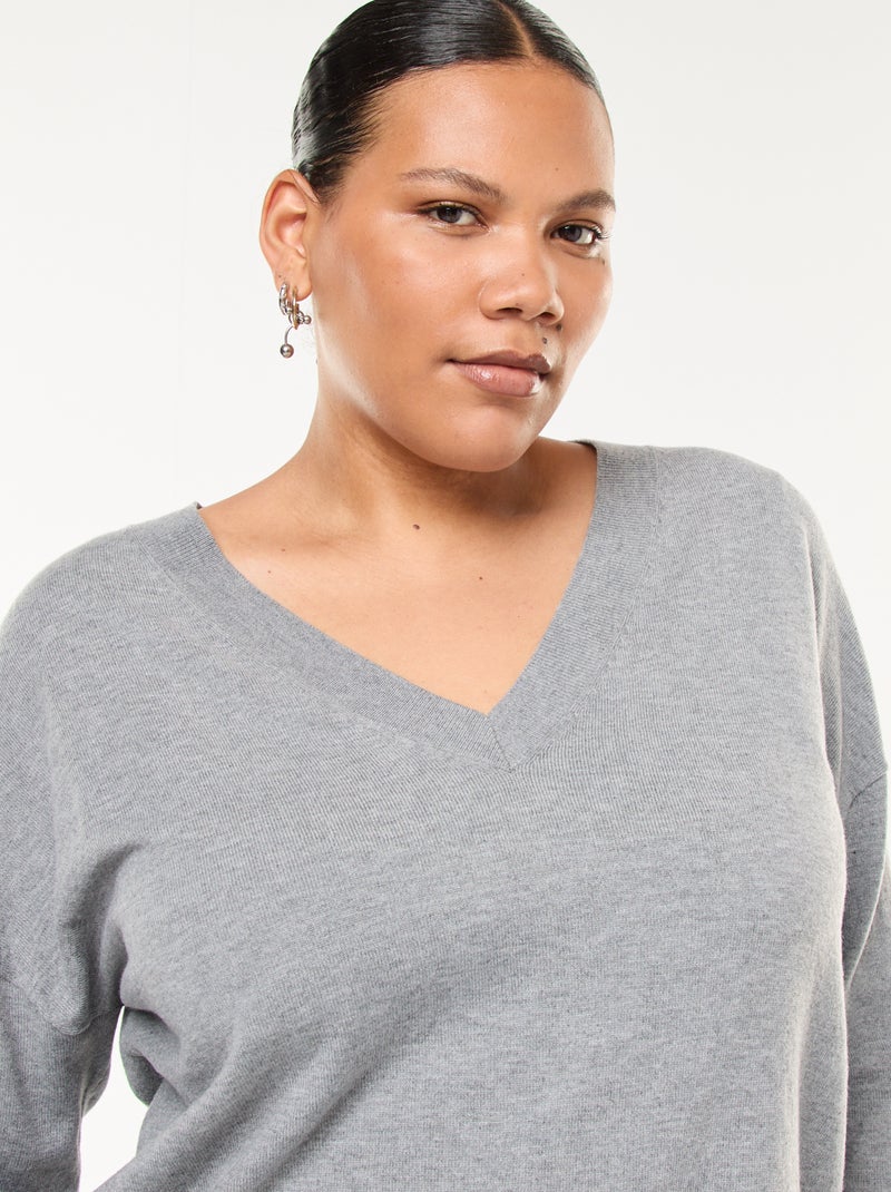 Pull en maille fine avec col V Gris - Kiabi