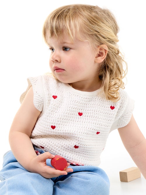 Pull en tricot avec broderies 'cœurs' - Kiabi