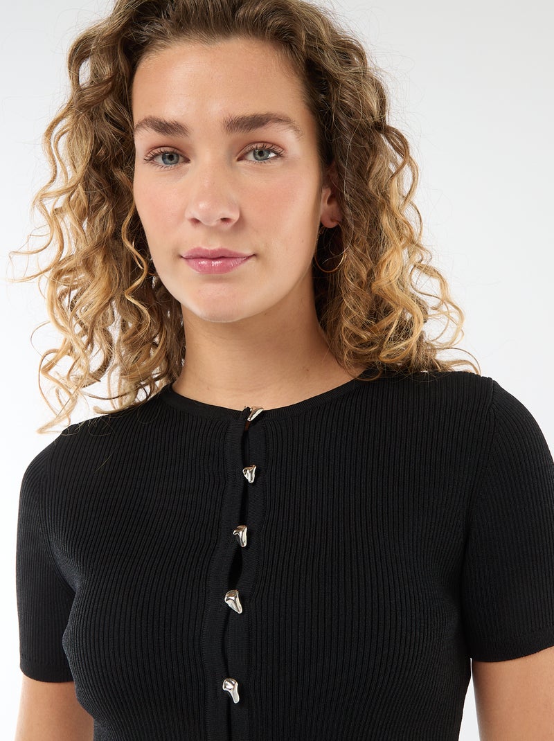 Pull manches courtes avec boutons fantaisie Noir - Kiabi