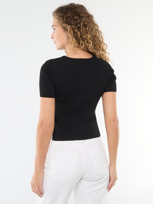 Pull manches courtes avec boutons fantaisie - Kiabi