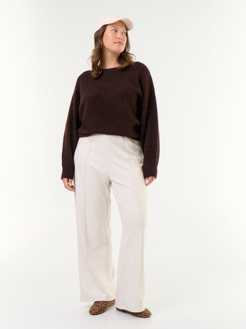 Pull uni avec col bateau et emmanchures basses - Kiabi