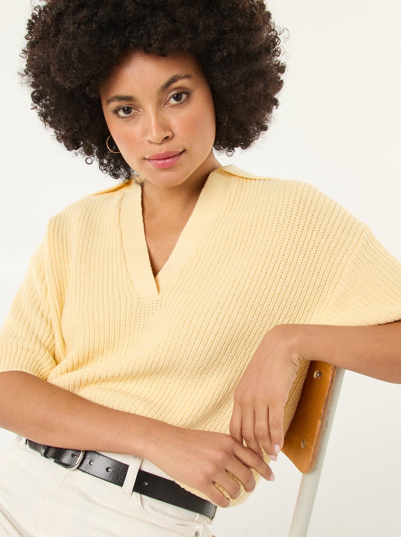 Pullover im Polo-Stil mit V-Ausschnitt GELB - Kiabi