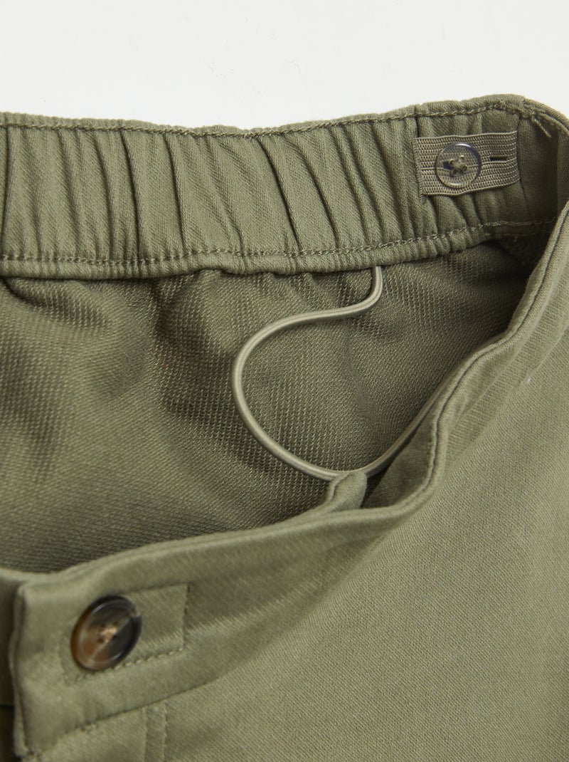 Regular Fit Trousers with Flap Pockets - Easy-Dressing Collection GREEN - Kiabi