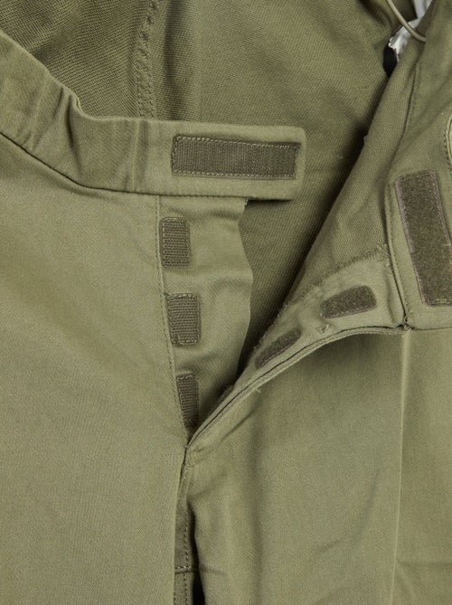 Regular Fit Trousers with Flap Pockets - Easy-Dressing Collection - Kiabi