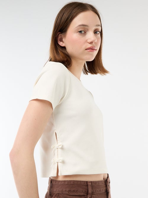 Ribbed Cropped T-shirt with Knots - Kiabi
