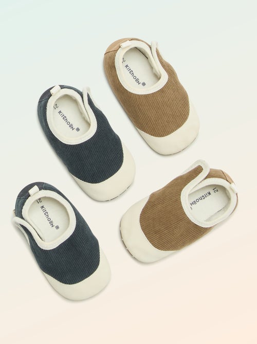 Ribbed Hook-and-Loop Baby Booties - 'Kitchoun' - Kiabi Ribbed Hook-and-Loop Baby Booties - 'Kitchoun' - Kiabi