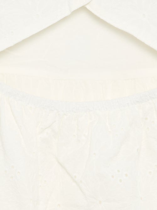 Robe à bretelles et broderies anglaises - Kiabi Robe à bretelles et broderies anglaises - Kiabi