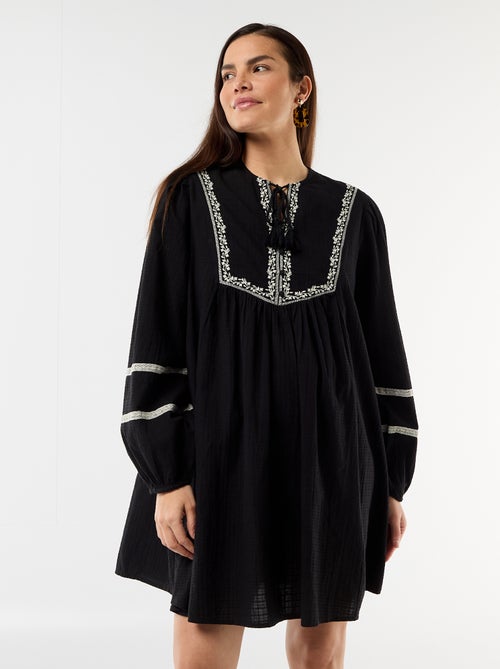 Robe ample de maternité avec broderies - Kiabi