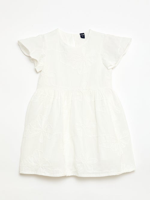 Robe avec broderies fleurs fantaisies - Kiabi