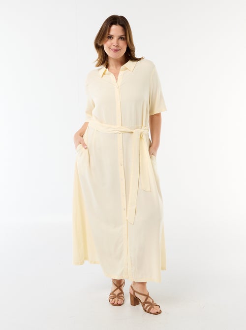 Robe chemise à manches courtes avec ceinture à la taille - Kiabi