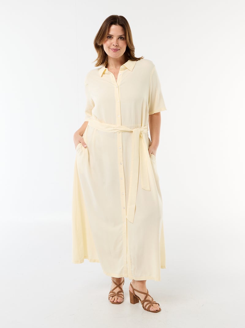 Robe chemise à manches courtes avec ceinture à la taille Jaune - Kiabi
