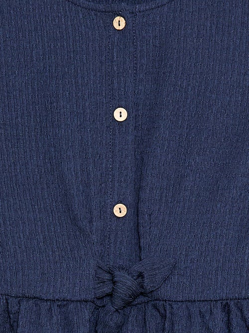 Robe en maille gaufrée boutonnée sur le devant - Kiabi