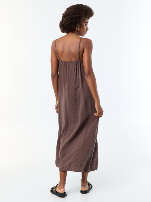 Robe longue avec fines bretelles à perles - Kiabi