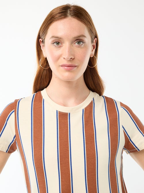 Robe longue en jersey manches courtes - Kiabi