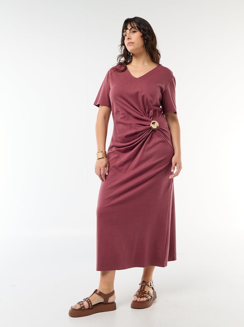 Robe longue plissé avec bijou doré Rose - Kiabi