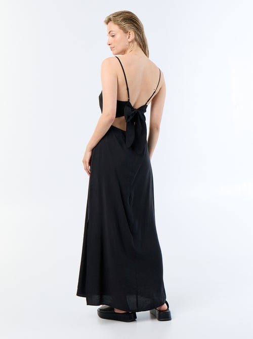Robe longue satinée à fines bretelles - Kiabi Robe longue satinée à fines bretelles - Kiabi