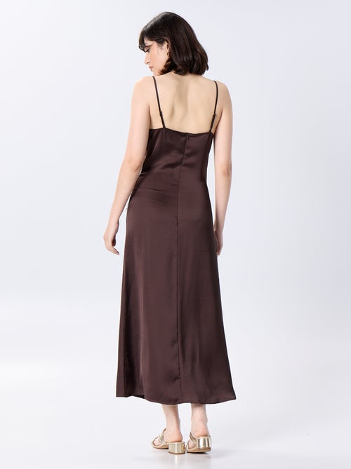 Robe longue satinée + dentelle - Kiabi