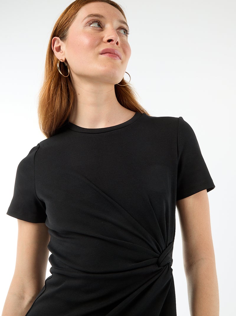 Robe t-shirt courte avec nœud fantaisie Noir - Kiabi