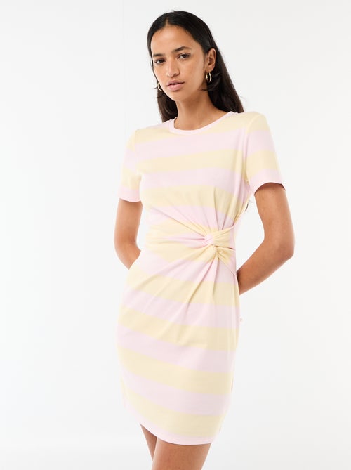 Robe t-shirt courte avec nœud fantaisie - Kiabi