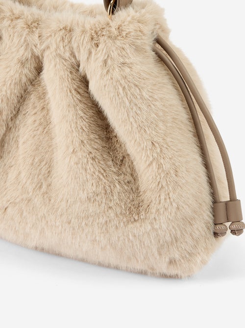 Sac forme bourse en maille poilue - Kiabi