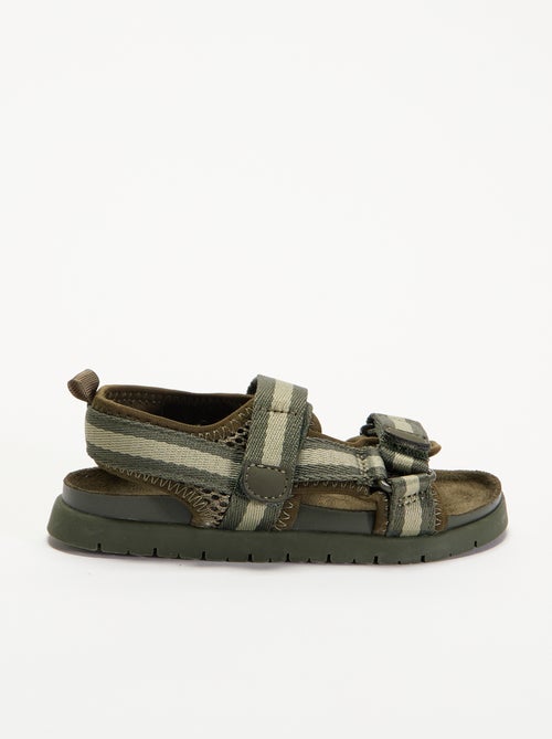 Sandalen mit doppelten Klettverschlussriemen - Kiabi Sandalen mit doppelten Klettverschlussriemen - Kiabi