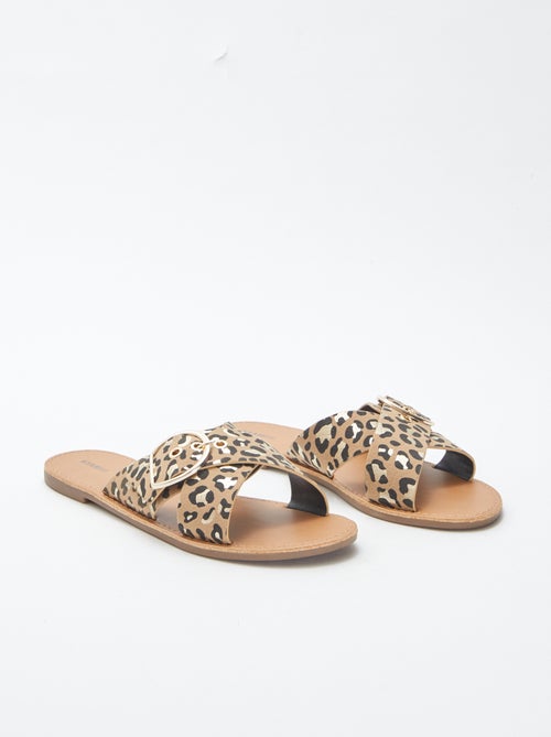 Sandales à brides croisées avec imprimé - Kiabi