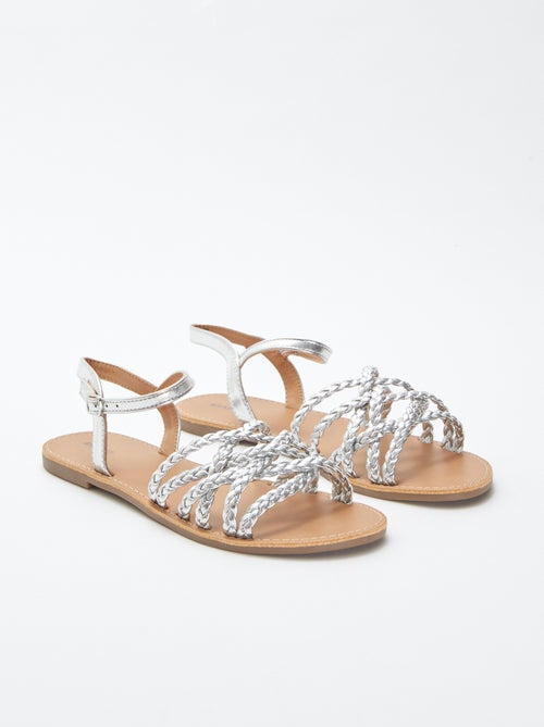 Sandales en simili avec brides tressées - Kiabi