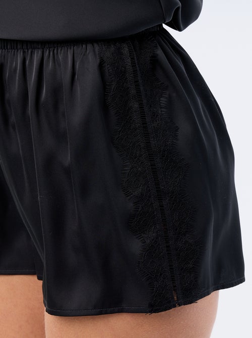 Satin-Shorts mit Spitzenbesatz - Kiabi Satin-Shorts mit Spitzenbesatz - Kiabi