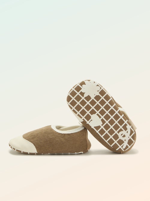 Scarpette a costine con strappi - 'Kitchoun' - Kiabi Scarpette a costine con strappi - 'Kitchoun' - Kiabi
