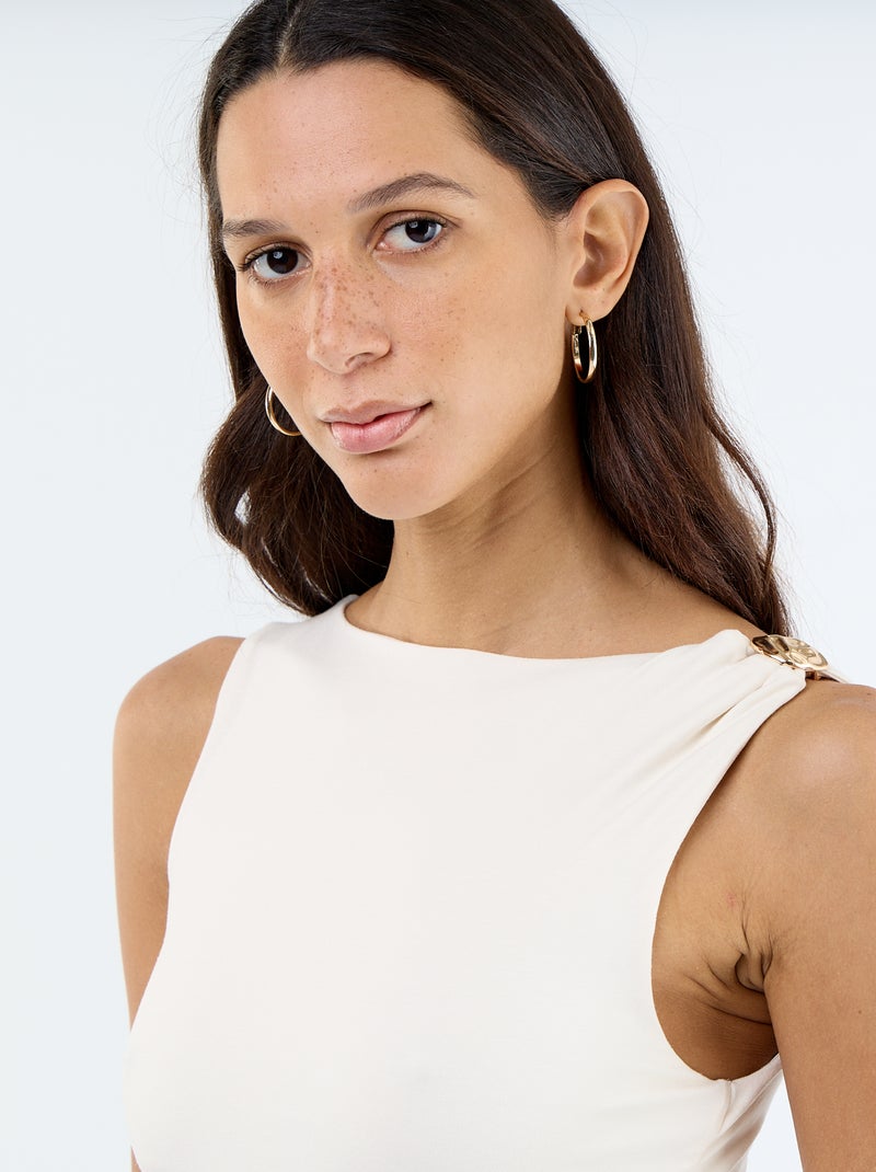 Scooped Back Bodysuit with Gold-Tone Charm White - Kiabi