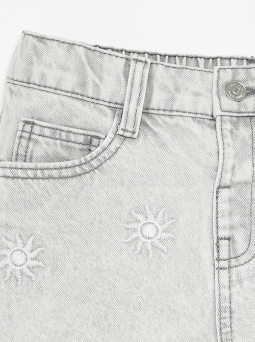 Short brodé en denim - Kiabi