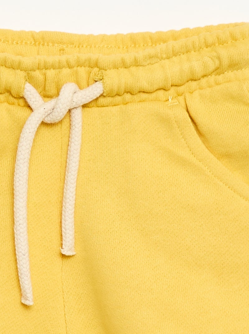 Short en molleton léger uni Jaune - Kiabi