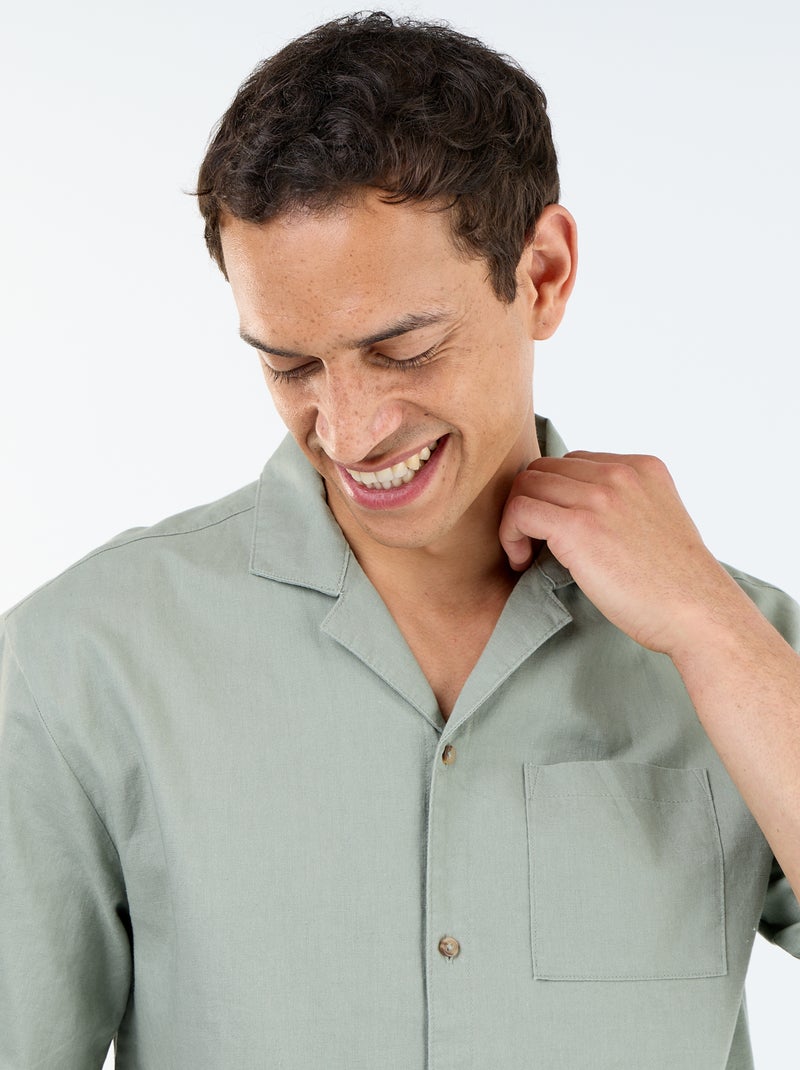 Short-sleeved blended linen shirt with chest pocket Green - Kiabi
