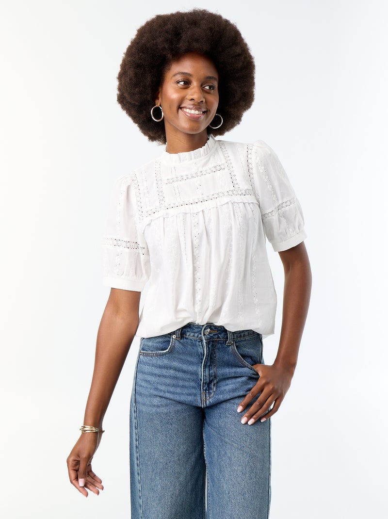 Short-sleeved blouse with embroidery White - Kiabi