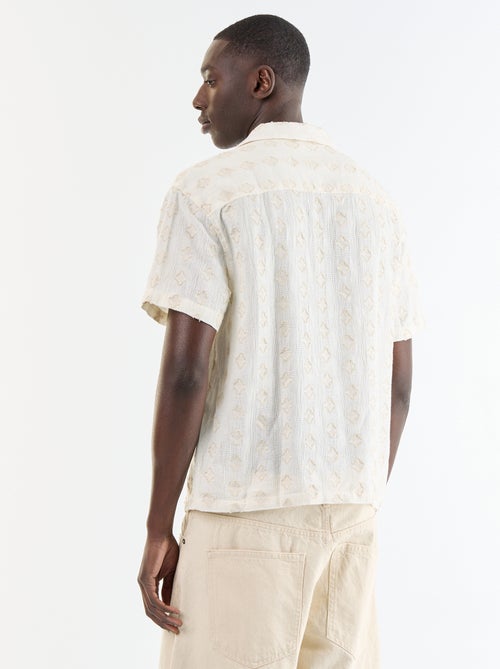 Short-sleeved fancy knit shirt with embroidery - Kiabi Short-sleeved fancy knit shirt with embroidery - Kiabi