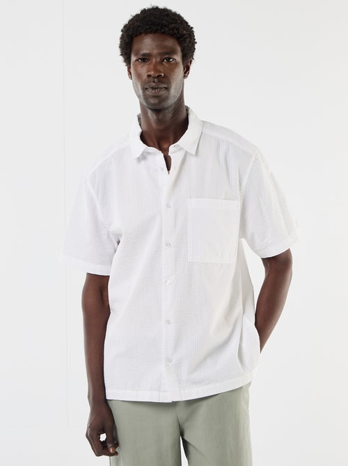 Short-sleeved seersucker shirt - Kiabi