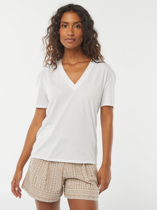 Short-sleeved t-shirt with V-neckline - Kiabi