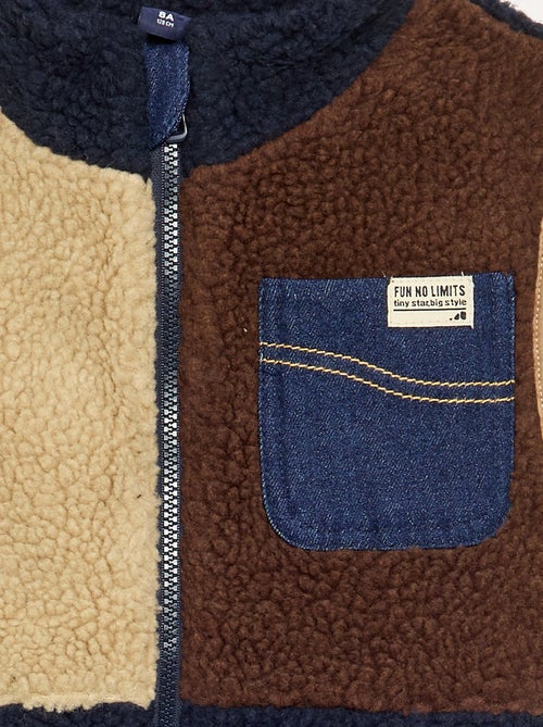Sleeveless Faux Sheepskin Gilet - Kiabi