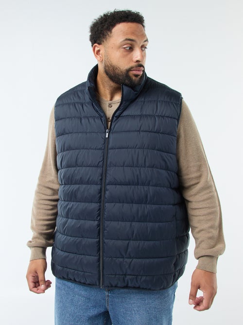 Sleeveless Light Padded Jacket with Stand-Up Collar - Kiabi Sleeveless Light Padded Jacket with Stand-Up Collar - Kiabi