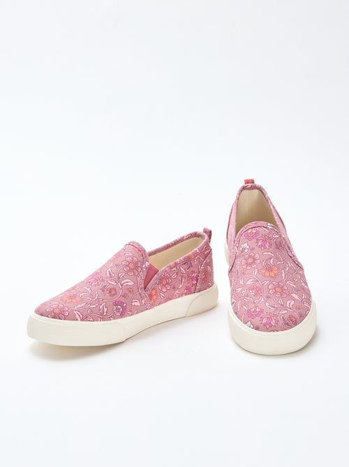 Slip-on Sneakers with Solid Print - Kiabi