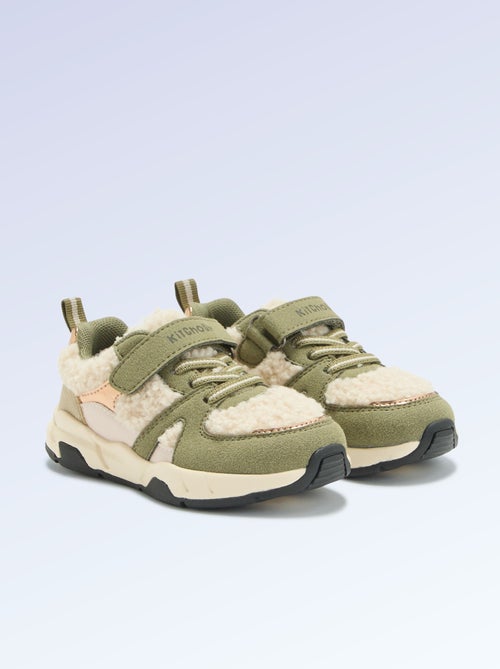 Sneakers basse in simil camoscio e con effetto montone - Kiabi Sneakers basse in simil camoscio e con effetto montone - Kiabi