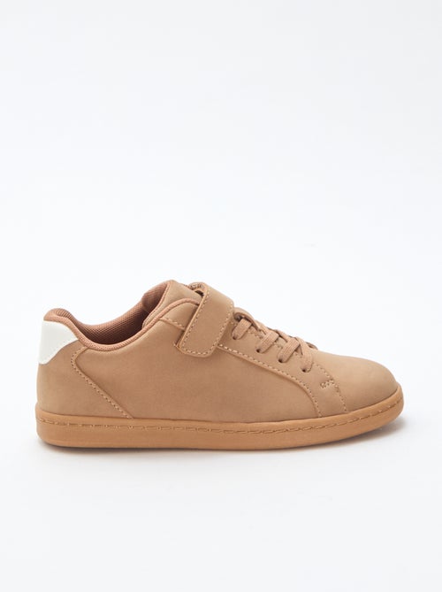 Sneakers basse in simil suede con velcro - Kiabi