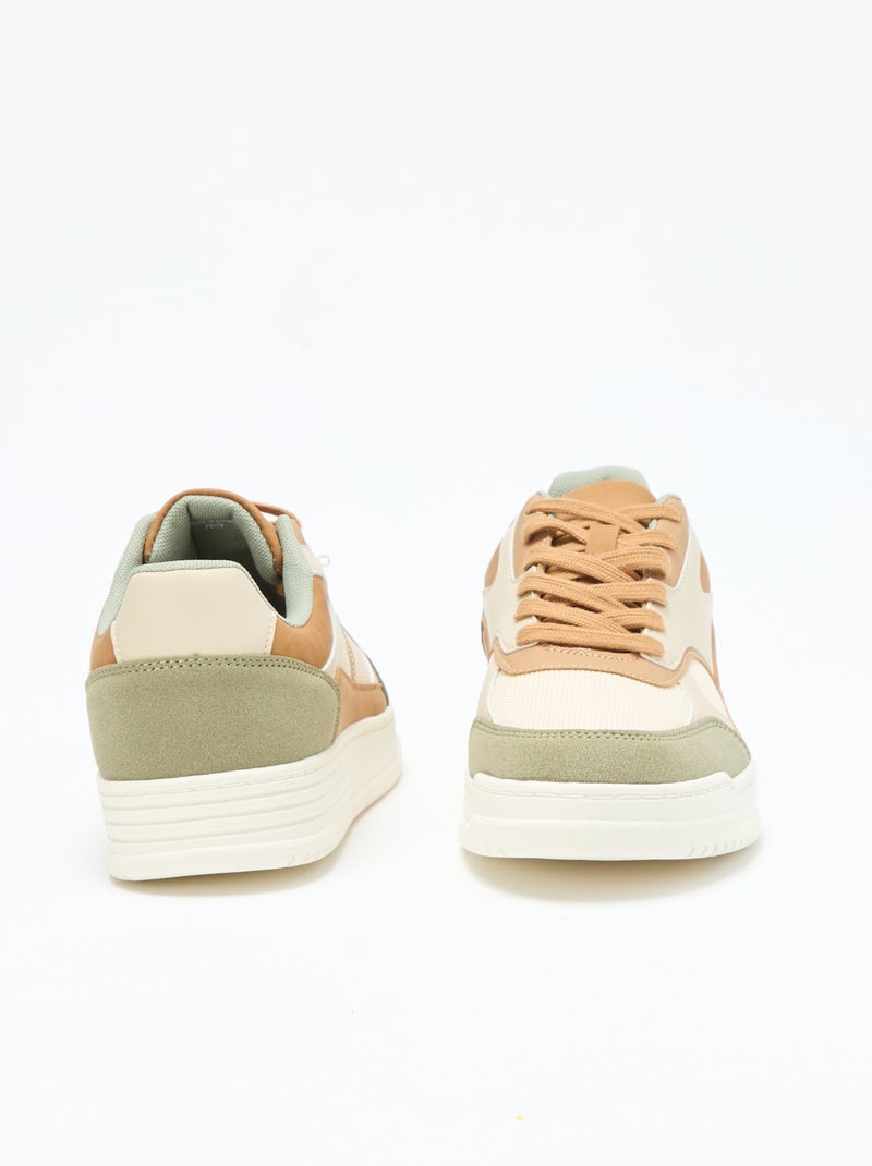 Sneakers con inserti tricolore Beige - Kiabi