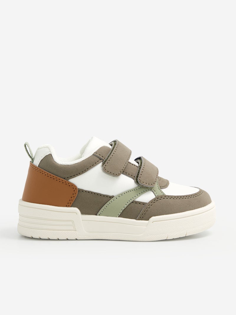 Sneakers con strappi Kaki - Kiabi