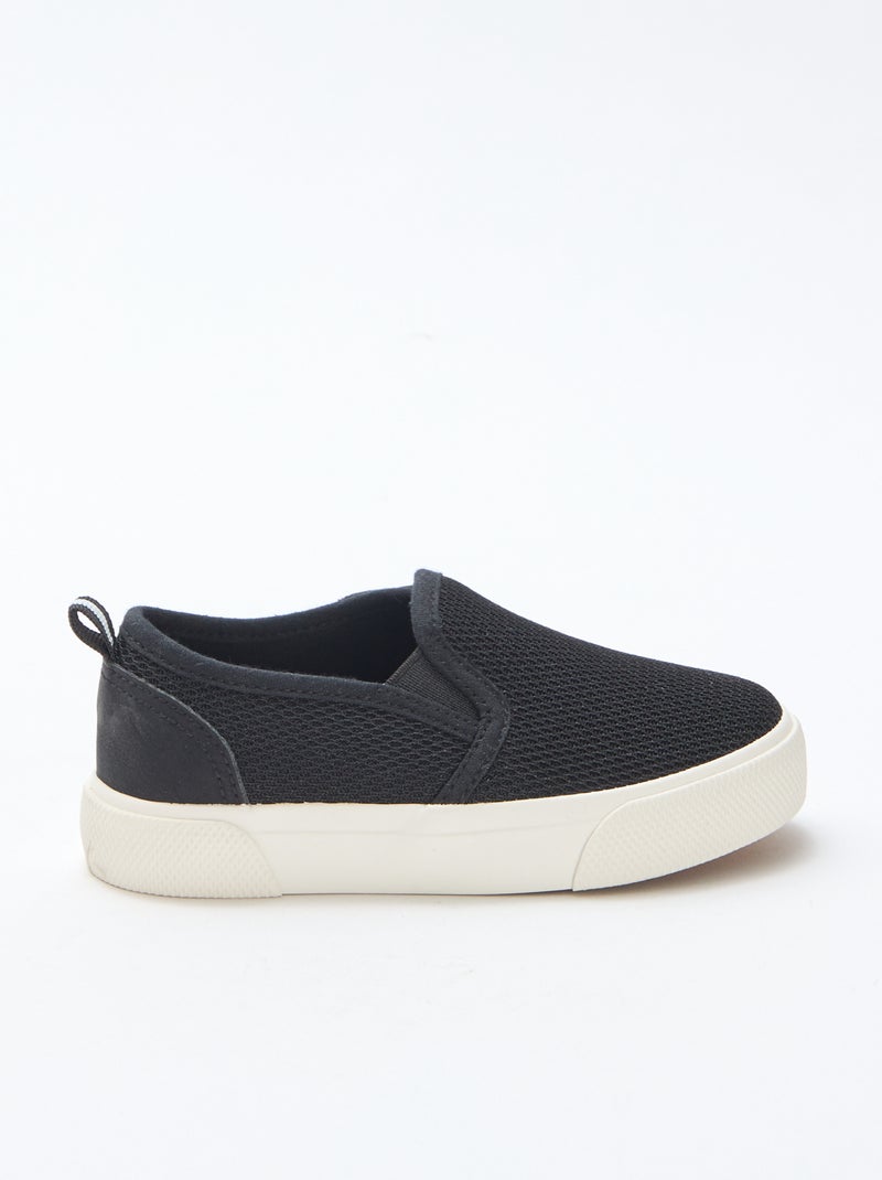 Sneakers slip-on in mesh tinta unita Nero - Kiabi