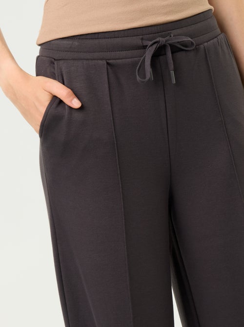 Soft-touch wide-leg trousers - Kiabi